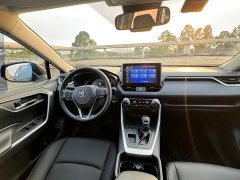 Toyota RAV4 2.0L CVT FWD Fashion Edition - ფოტო 13