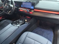BMW 5 Series 530Li Luxury M Sport Package - ფოტო 12