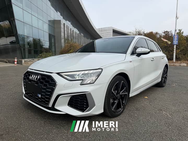 Audi A3 Sportback 35 TFSI Fashion Sport - ავტომობილი ჩინეთიდან