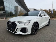 Audi A3 Sportback 35 TFSI Fashion Sport - ფოტო 1