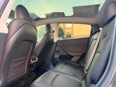 Tesla Model Y Rear-Wheel Drive - ფოტო 19