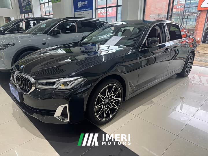 BMW 5 Series Facelift 530Li Luxury Edition Premium Package - ავტომობილი ჩინეთიდან