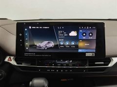 Toyota Gravia 2.5L Hybrid Prestige Plus AWD - ფოტო 12