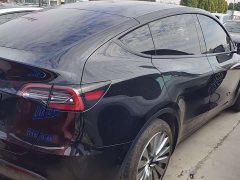 Tesla Model Y Rear-Wheel Drive - ფოტო 9