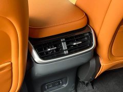 XPeng G9 725 Max - ფოტო 16
