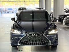 Lexus ES 300h Excellence Edition - ფოტო 2
