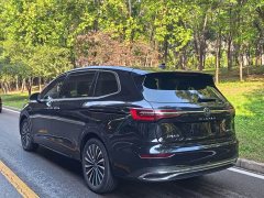 Volkswagen Viloran 380TSI Prestige - ფოტო 10
