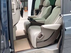 Denza D9 DM-i 970 AWD Premium Edition - ფოტო 10