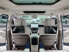 Denza D9 DM-i 970 AWD Premium Edition - ფოტო 13