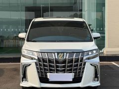 Toyota Alphard Hybrid 2.5L Golden Special Edition - ფოტო 2