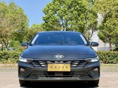 Hyundai Elantra 1.5L CVT GLX Elite - ფოტო 2
