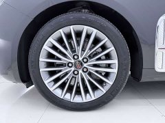 FAW Red Flag H9 2.0T Smart Connected Premium Edition - ფოტო 18