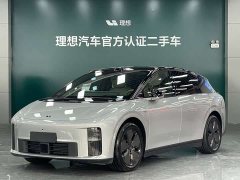 Li Auto i6 Two-Wheel Drive Standard - ფოტო 1