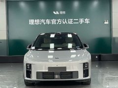Li Auto i6 Two-Wheel Drive Standard - ფოტო 2
