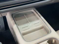 Li Auto i6 Two-Wheel Drive Standard - ფოტო 6