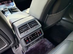 Audi RS 6 RS 6 4.0T Avant - ფოტო 17