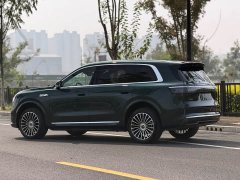 AITO M8 Extended Range Ultra 53.4kWh 6-Seater with 192-Channel LiDAR - ფოტო 4