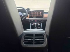 Volkswagen Bora 200TSI DSG Comfort Edition - ფოტო 18