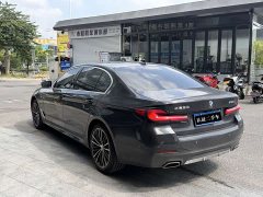 BMW 5 Series 530Li Premier M Sport Package - ფოტო 4