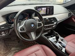 BMW 5 Series 530Li Premier M Sport Package - ფოტო 8