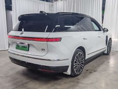 NIO ES8 Six-Seat Executive Signature Edition - ფოტო 6