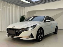 Hyundai Elantra 1.5L CVT Luxury - ფოტო 1