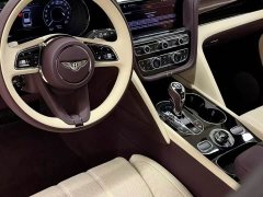 Bentley Bentayga 4.0T V8 Long Wheelbase - ფოტო 4