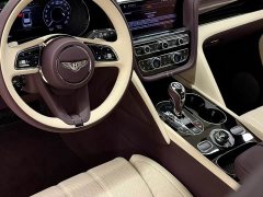 Bentley Bentayga 4.0T V8 Long Wheelbase - ფოტო 7