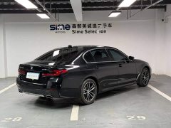 BMW 5 Series Facelift 525Li M Sport Package - ფოტო 3