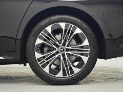 Mercedes-Benz E-Class E 300 L Luxury - photo 12