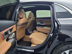 Mercedes-Benz E-Class E 300 L Luxury - photo 14