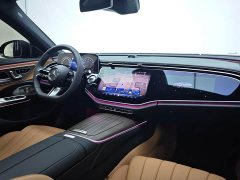 Mercedes-Benz E-Class E 300 L Luxury - photo 18
