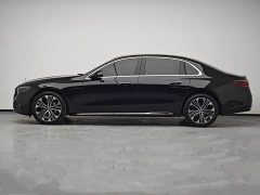 Mercedes-Benz E-Class E 300 L Luxury - photo 7