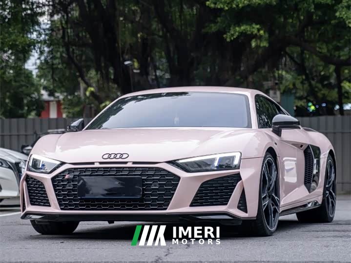 Audi R8 V10 Coupe Performance - ავტომობილი ჩინეთიდან