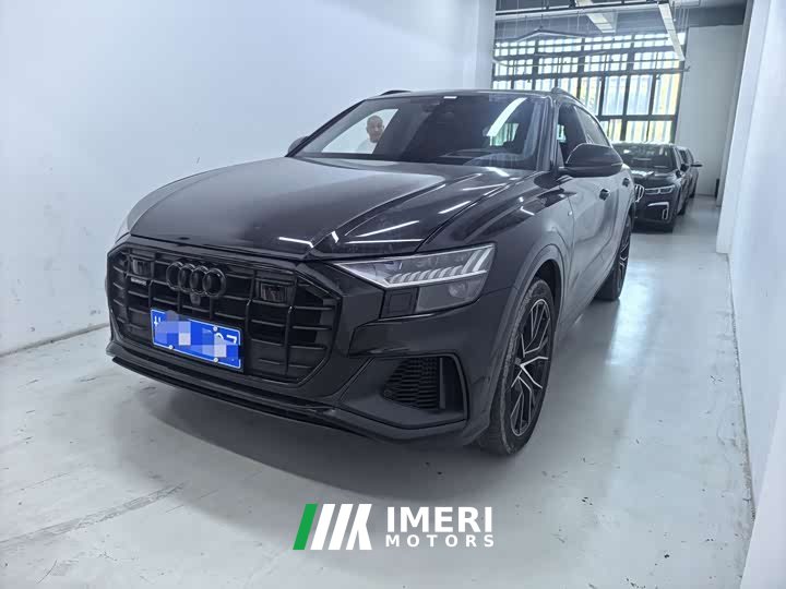 Audi Q8 55 TFSI Dynamic Luxury