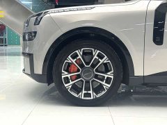 Lynk & Co 900 2.0T Ultra 6-Seater - ფოტო 5