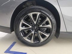 Xpeng P7 670E - ფოტო 6