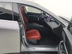 Xpeng P7 670E - ფოტო 8