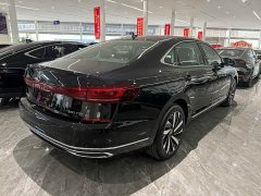Volkswagen Passat Outstanding Edition 380TSI Dragon Ascendant Version - ფოტო 7