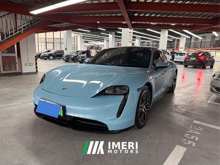 Porsche Taycan