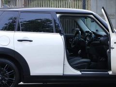 BMW MINI Facelift 1.5T COOPER Artist 5-door version - ფოტო 11