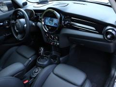 BMW MINI Facelift 1.5T COOPER Artist 5-door version - ფოტო 8