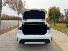 Toyota Corolla Hybrid 1.8H E-CVT Sport - ფოტო 15
