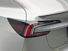 Tesla Model 3 Rear-Wheel Drive - ფოტო 11