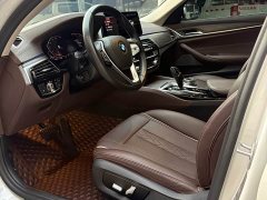 BMW 5 Series 530Li Premier Luxury Package - ფოტო 5