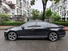 Volkswagen Magotan 2 Million Units Commemorative Edition 330TSI DSG Luxury - ფოტო 2