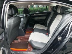 Volkswagen Magotan 2 Million Units Commemorative Edition 330TSI DSG Luxury - ფოტო 8