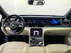 Li Auto ONE Extended Range 6-Seater - ფოტო 8