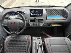 Wuling Yangguang 300km Comfort Passenger Van 75kW - ფოტო 18