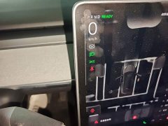Tesla Model Y Rear-Wheel Drive - ფოტო 12